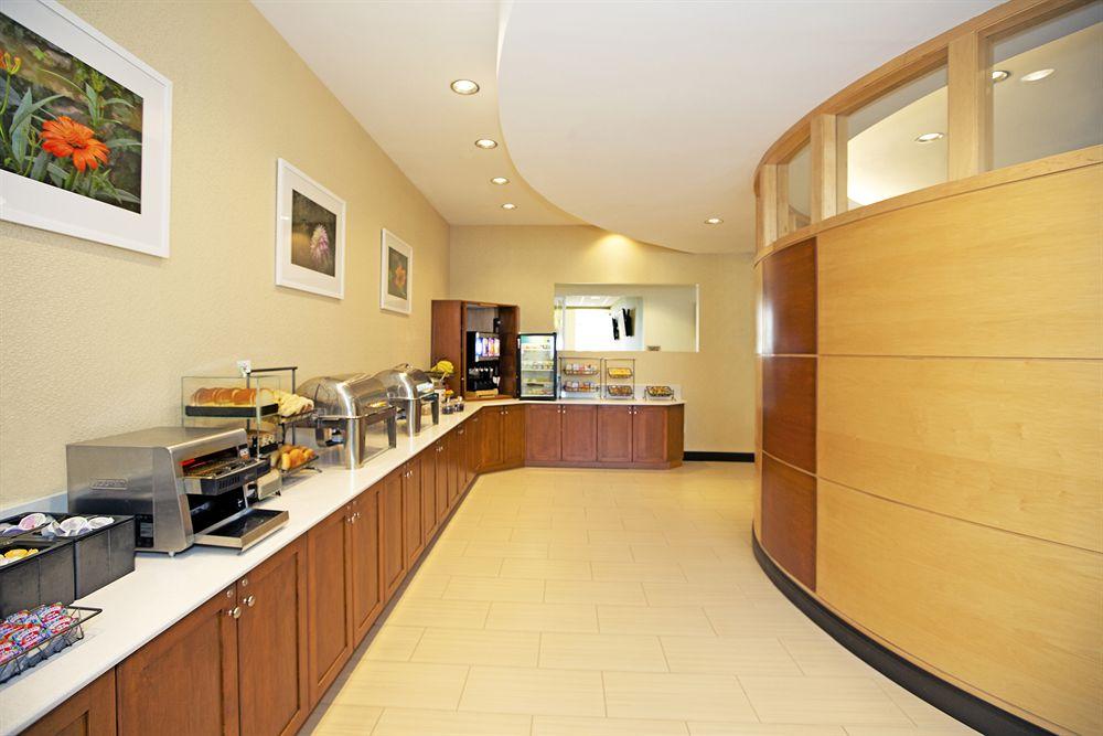 Springhill Suites By Marriott Pittsburgh North Shore Exterior foto