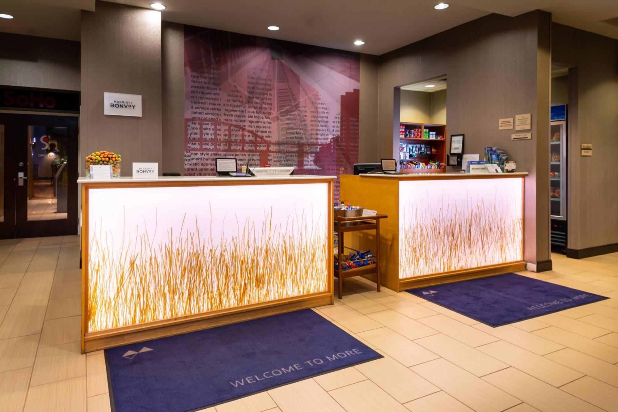Springhill Suites By Marriott Pittsburgh North Shore Exterior foto
